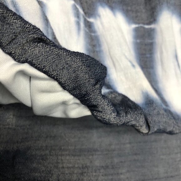 A. BYER - High-Low Navy Blue & White Tie Dye Striped Scoop Neck Top - Size Large - Picture 4 of 8